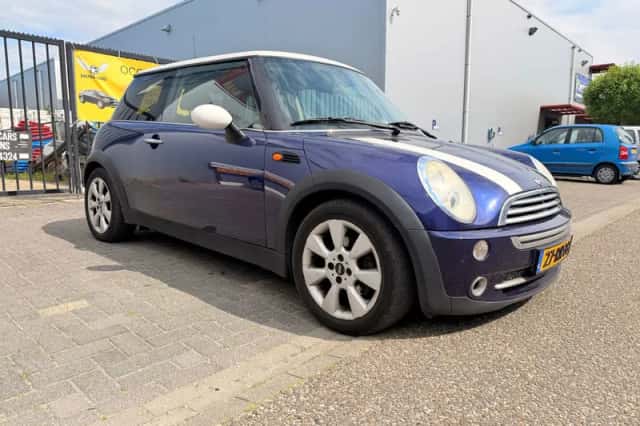 MINI  (2005) thumbnail 4