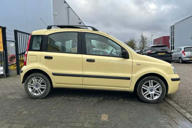 Fiat Panda (2004) thumbnail 6