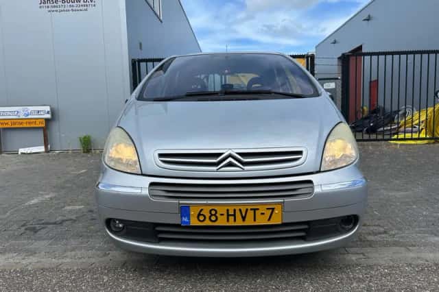 Citroën Xsara Picasso (2009) thumbnail 3