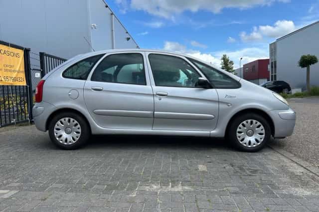 Citroën Xsara Picasso (2009) thumbnail 5