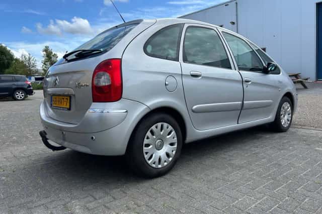 Citroën Xsara Picasso (2009) thumbnail 6