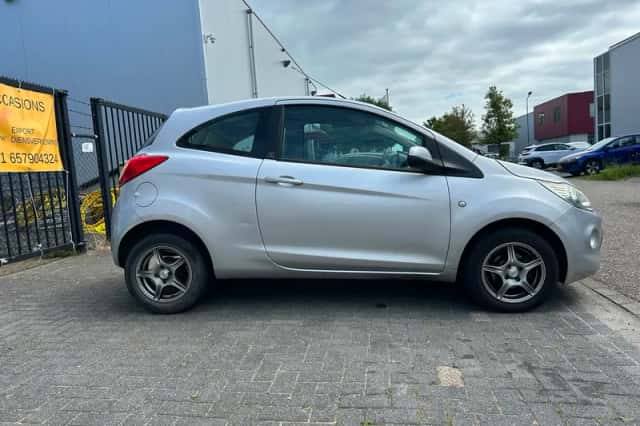 Ford Ka (2009) thumbnail 5