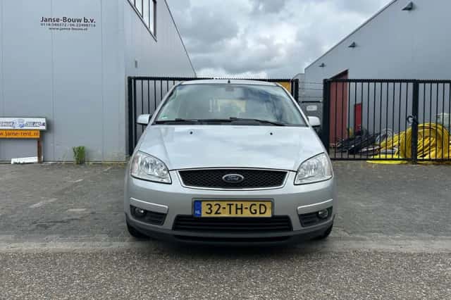 Ford Focus (2006) thumbnail 3