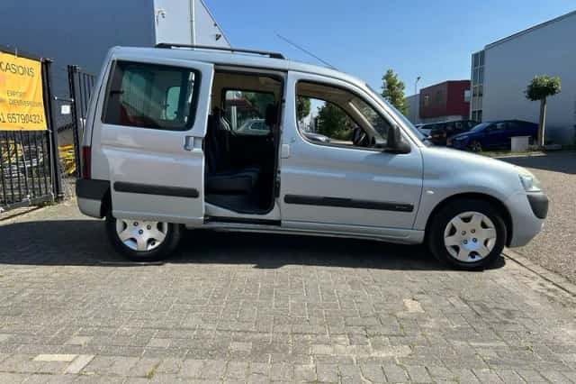 Citroën Berlingo (2003) thumbnail 6