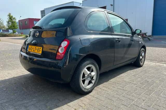 Nissan Micra (2003) thumbnail 6
