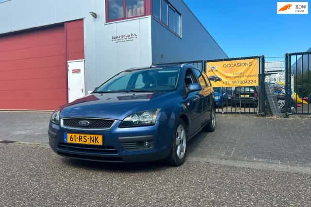 Ford Focus (2005) thumbnail 2