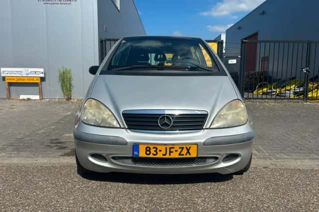 Mercedes-Benz A-Klasse (2002) thumbnail 3