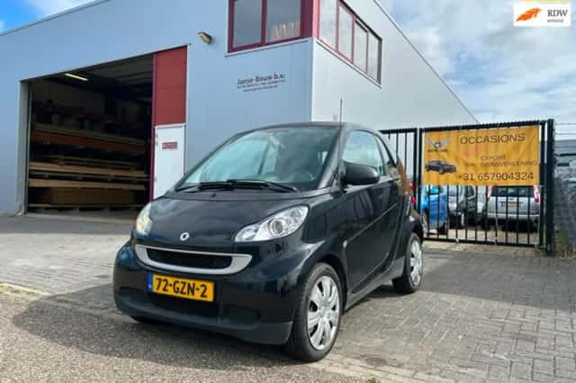 Smart Fortwo (2008) thumbnail 1