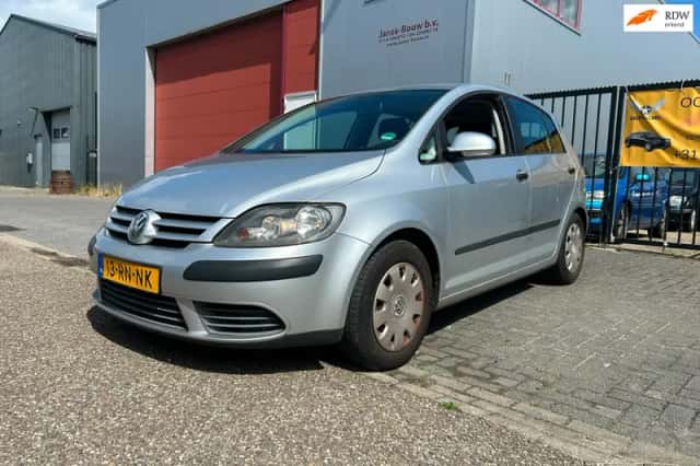 Volkswagen Golf Plus (2005) thumbnail 2