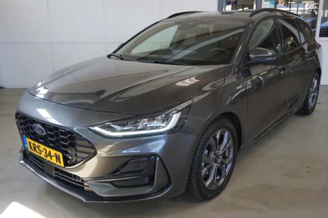 Ford Focus (2025) thumbnail 2