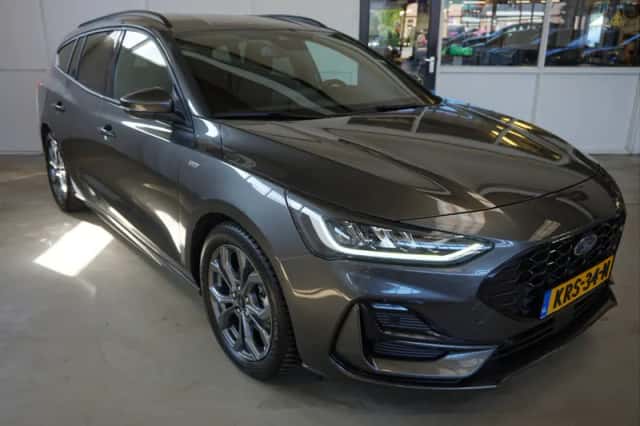 Ford Focus (2025) thumbnail 5