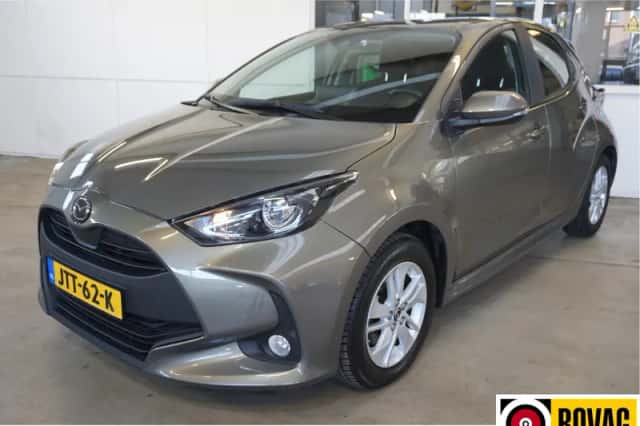 Mazda 2 (2023) thumbnail 2