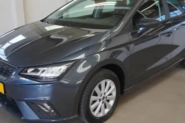 SEAT Ibiza (2023) thumbnail 1