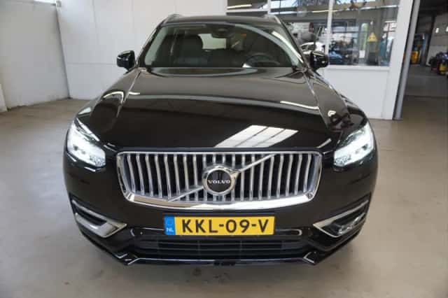 Volvo XC90 (2023) thumbnail 6