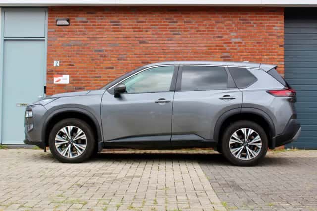Nissan X-Trail (2022) thumbnail 3