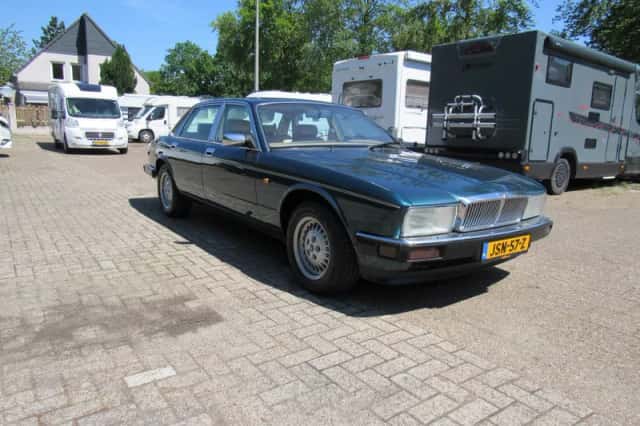 Jaguar Sovereign (1992) thumbnail 4