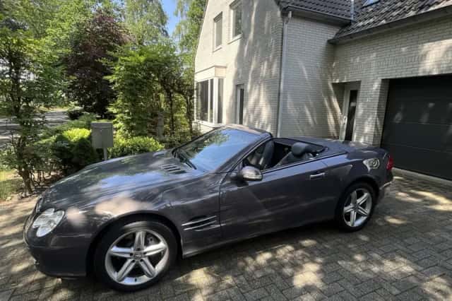 Mercedes-Benz SL-Klasse (2003) thumbnail 3