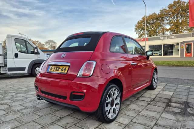 Fiat 500 (2014) thumbnail 4