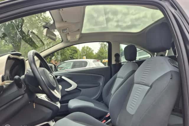 Ford Ka (2015) thumbnail 6