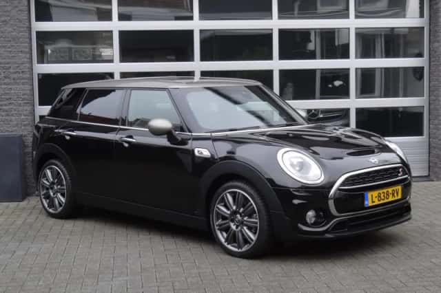 MINI Clubman (2019) thumbnail 2
