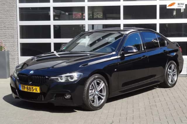 BMW 3-Serie (2018) thumbnail 1