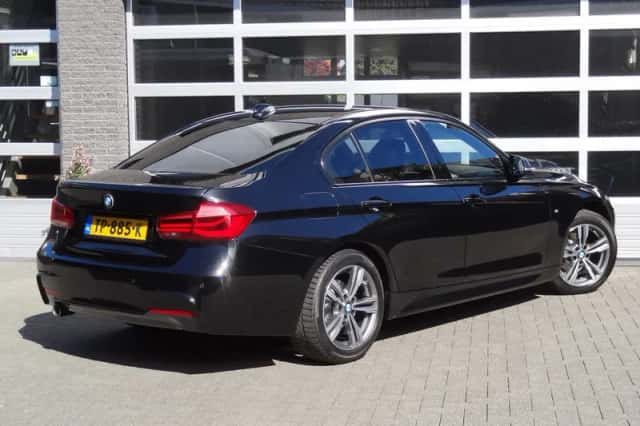 BMW 3-Serie (2018) thumbnail 4