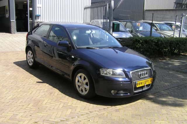 Audi A3 (2006) thumbnail 3