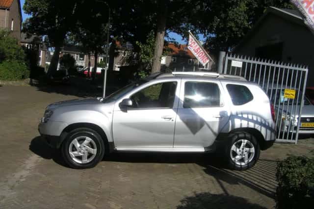 Dacia Duster (2011) thumbnail 4