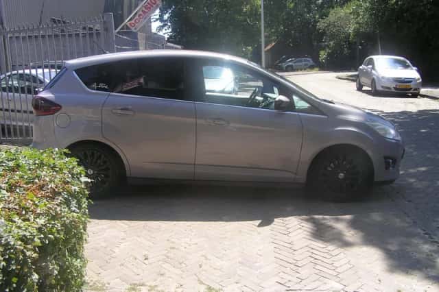 Ford C-Max (2011) thumbnail 5