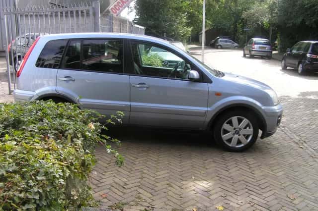 Ford Fusion (2008) thumbnail 5