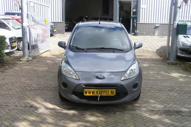 Ford Ka (2011) thumbnail 2