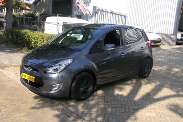 Hyundai ix20 (2011) thumbnail 1
