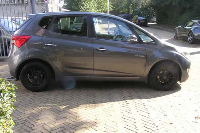 Hyundai ix20 (2011) thumbnail 5