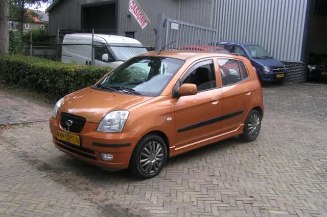 Kia Picanto (2006) thumbnail 1