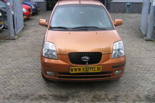 Kia Picanto (2006) thumbnail 2