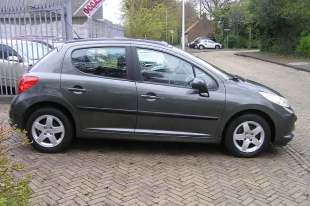 Peugeot 207 (2007) thumbnail 5
