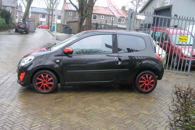 Renault Twingo (2011) thumbnail 4