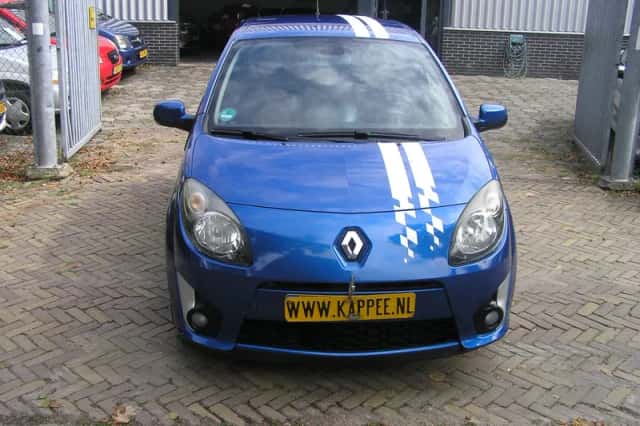 Renault Twingo (2010) thumbnail 2