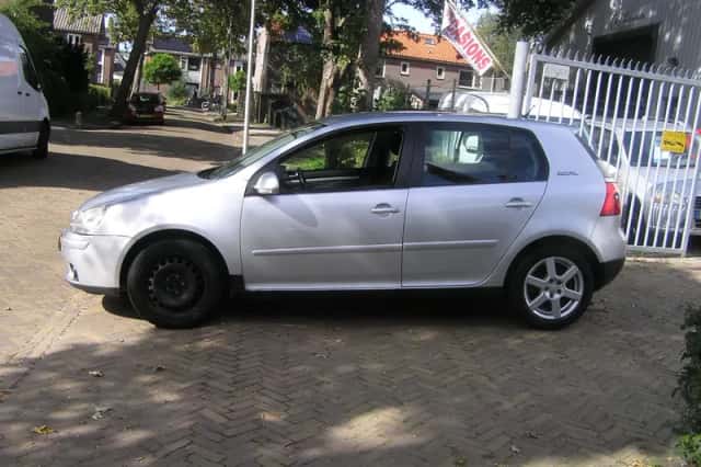 Volkswagen Golf (2006) thumbnail 4