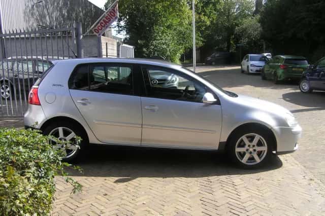 Volkswagen Golf (2006) thumbnail 5