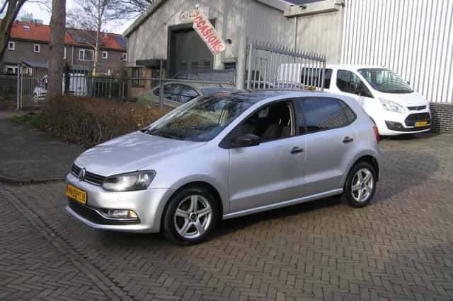 Volkswagen Polo (2017) thumbnail 1
