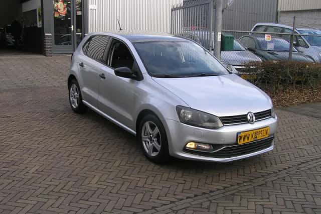 Volkswagen Polo (2017) thumbnail 3