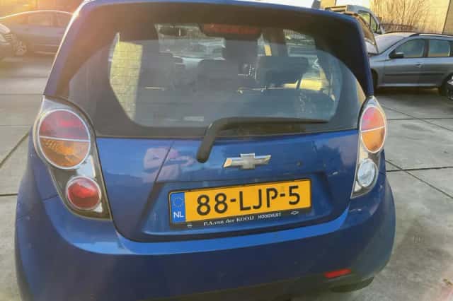 Chevrolet Spark (2010) thumbnail 4