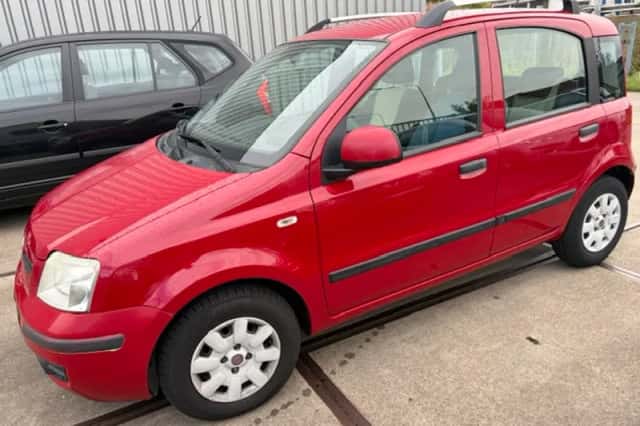 Fiat Panda (2010) thumbnail 1