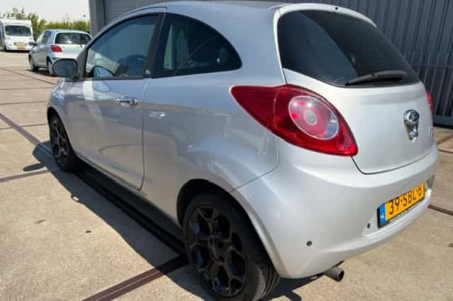 Ford Ka (0) thumbnail 4