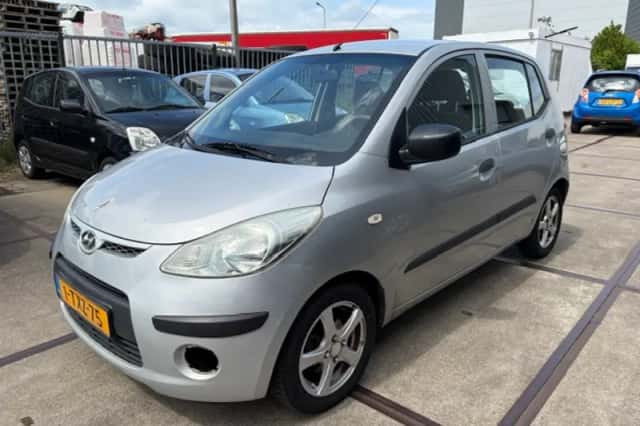 Hyundai i10 (2009) thumbnail 1
