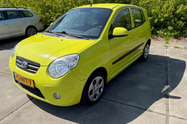 Kia Picanto (2010) thumbnail 1