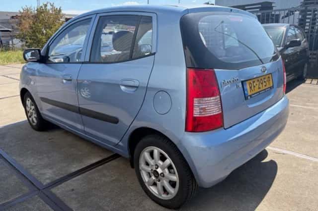 Kia Picanto (0) thumbnail 3