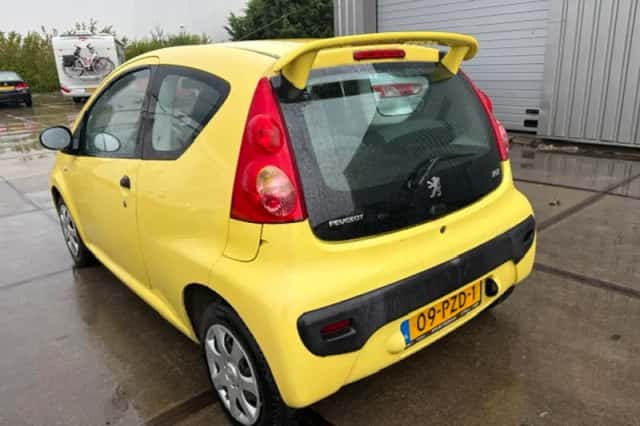 Peugeot 107 (2011) thumbnail 5