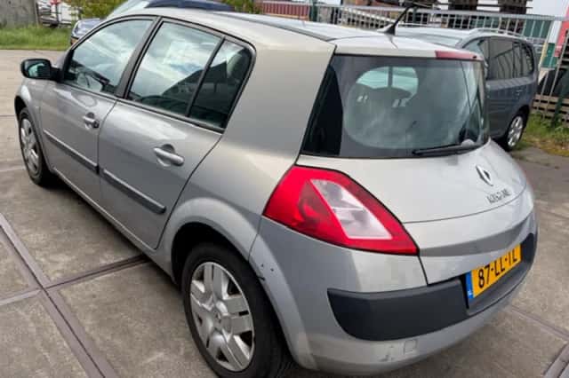 Renault Mégane (2003) thumbnail 4